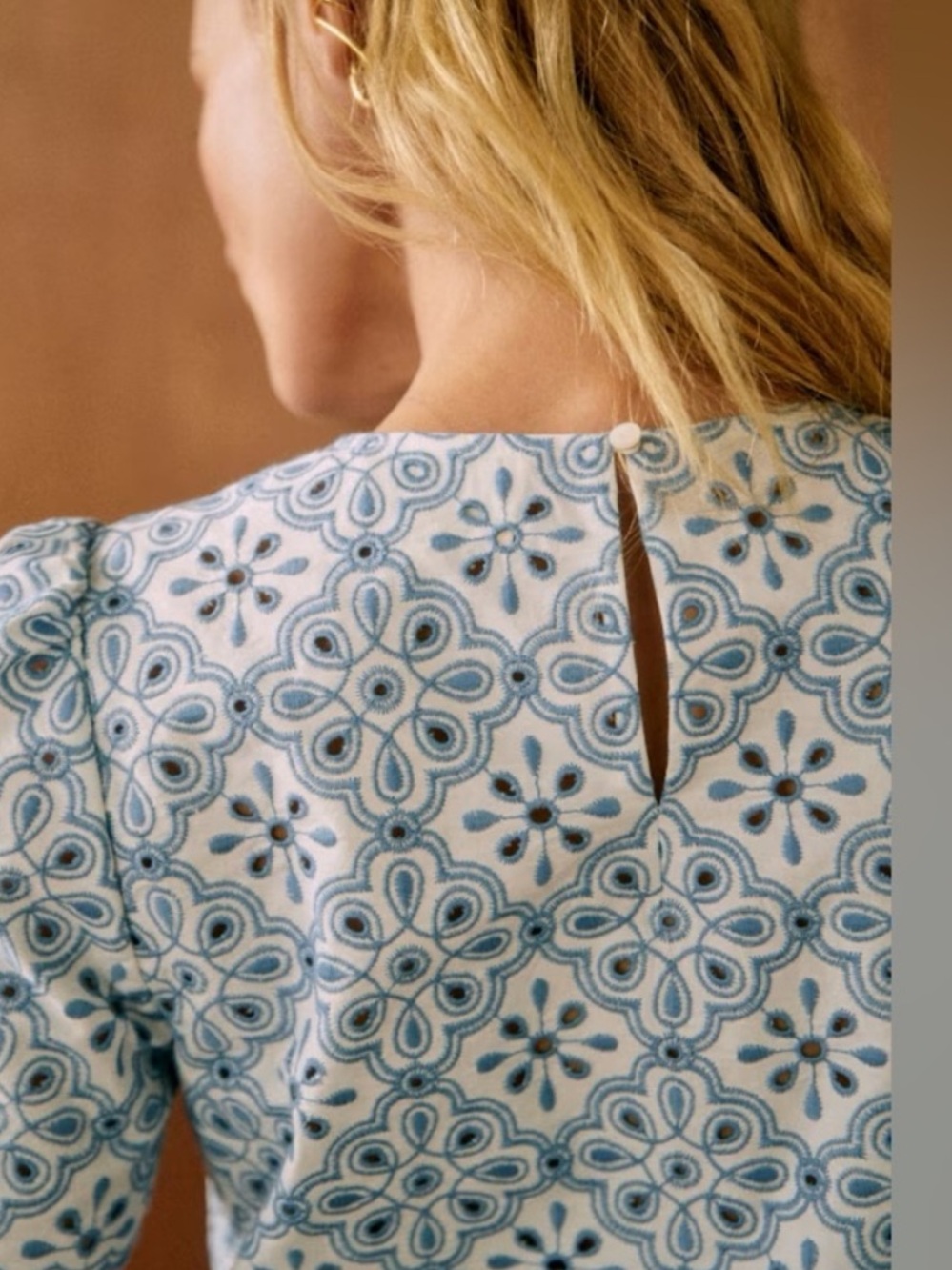 Sezane Annabelle Blouse Contrasted Embroidery Ecru Vintage Blue Size 34 / US 2 - Picture 3 of 13
